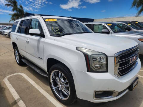 2015 GMC Yukon SLE RWD photo