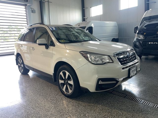 2017 Subaru Forester Premium AWD photo