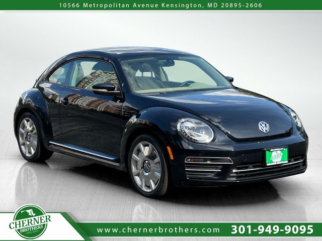2017 Volkswagen Beetle 1.8T SEL FWD photo