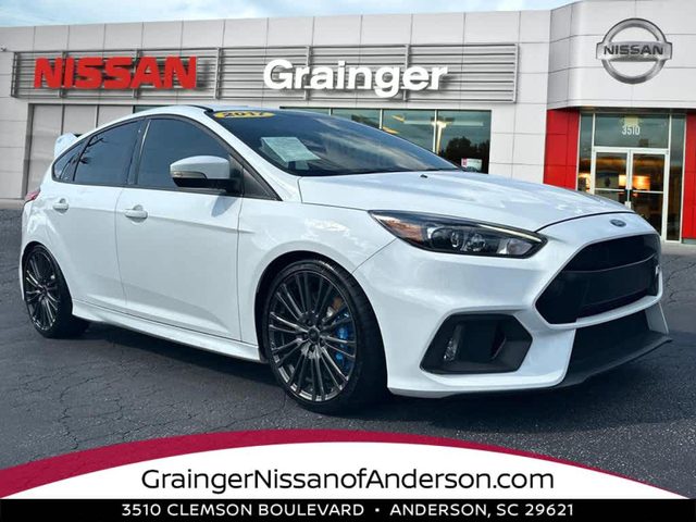 2017 Ford Focus RS AWD photo