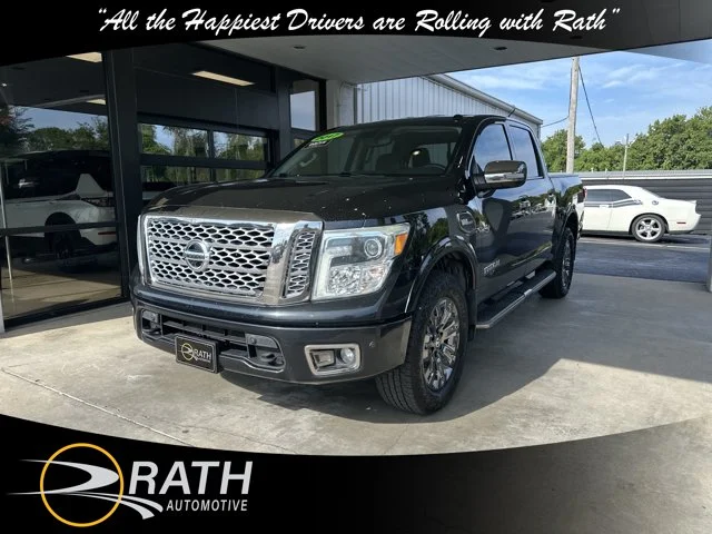 2017 Nissan Titan Platinum Reserve 4WD photo