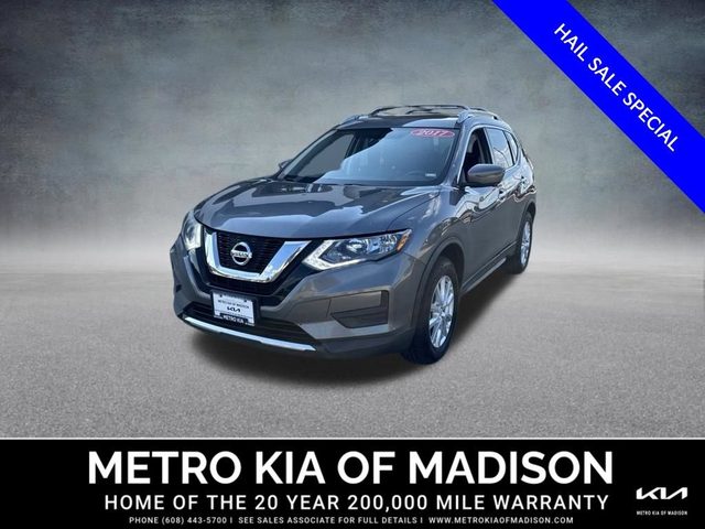 2017 Nissan Rogue SV AWD photo