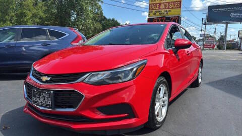 2017 Chevrolet Cruze LT FWD photo