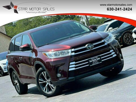 2017 Toyota Highlander LE FWD photo