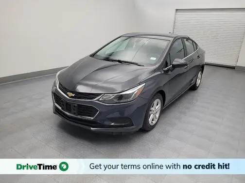 2017 Chevrolet Cruze LT FWD photo