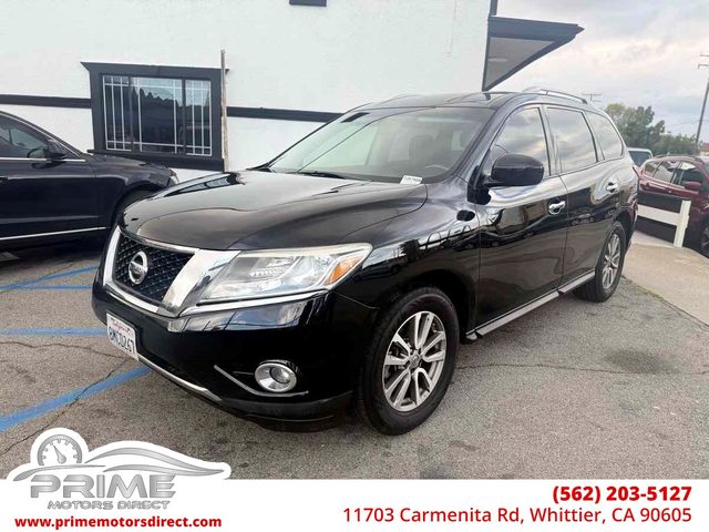 2016 Nissan Pathfinder SV FWD photo
