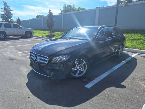 2017 Mercedes-Benz E-Class E 400 Sport AWD photo