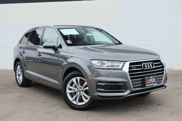 2017 Audi Q7 Premium AWD photo