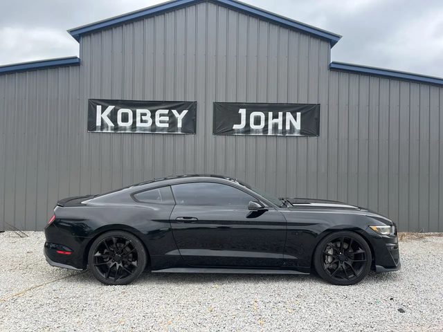 2016 Ford Mustang GT Premium RWD photo