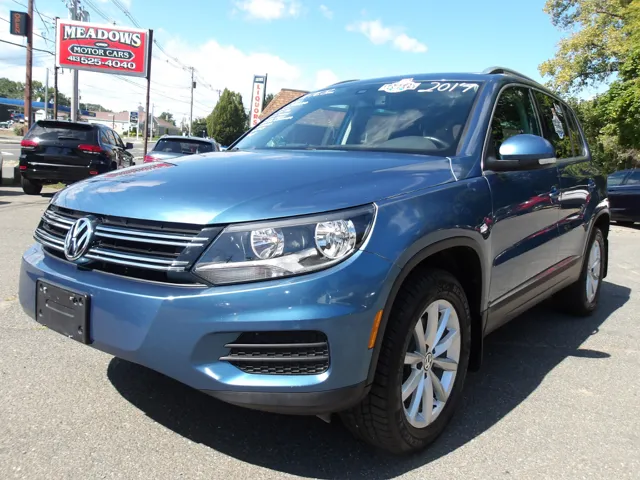2017 Volkswagen Tiguan Wolfsburg Edition AWD photo