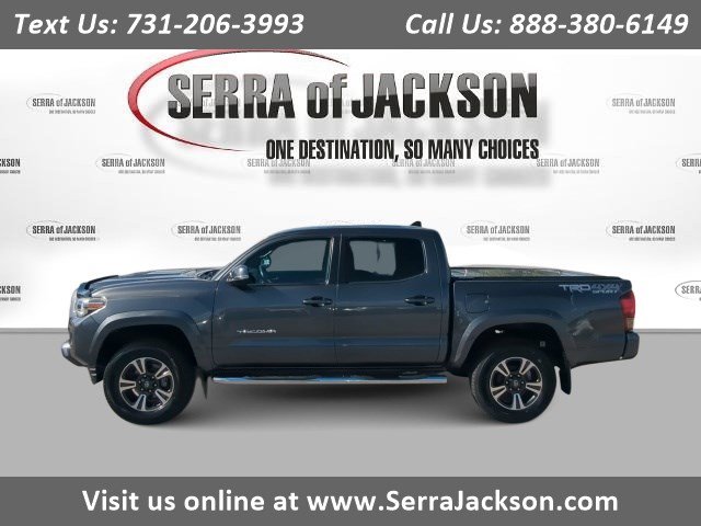2017 Toyota Tacoma TRD Sport 4WD photo
