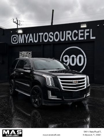 2017 Cadillac Escalade Luxury RWD photo