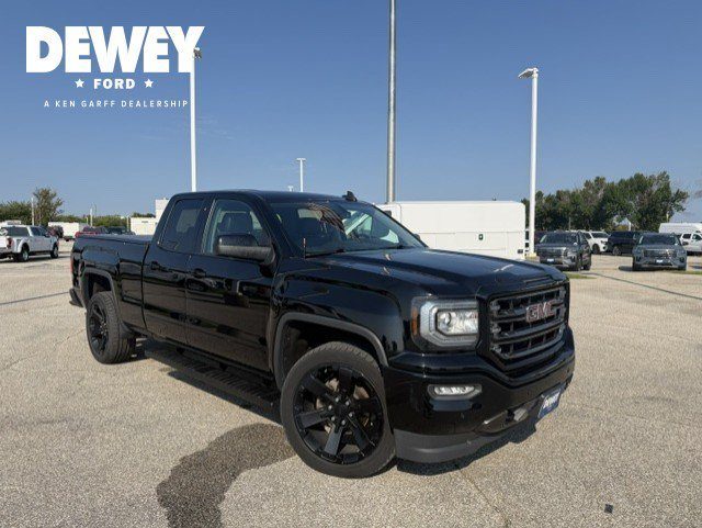2017 GMC Sierra 1500 SLT 4WD photo
