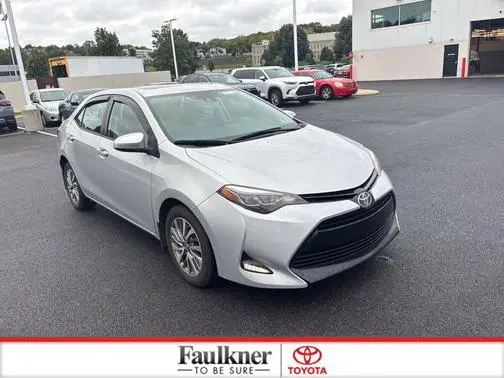 2017 Toyota Corolla XLE FWD photo