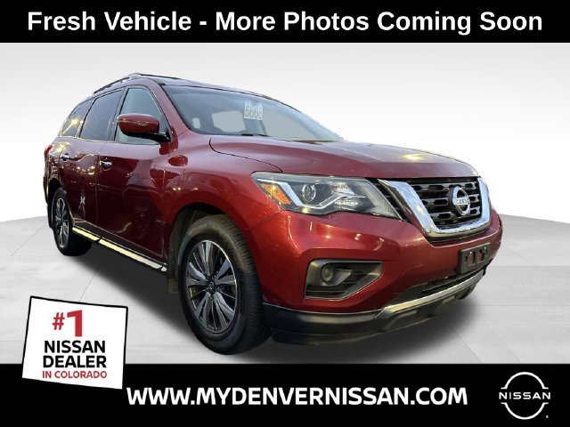 2017 Nissan Pathfinder S 4WD photo