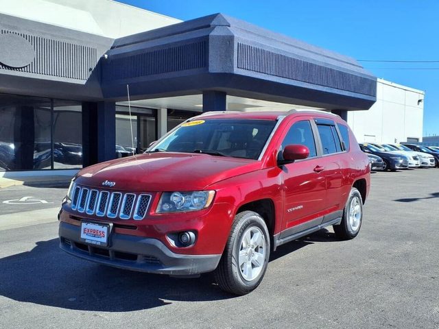 2016 Jeep Compass Latitude FWD photo