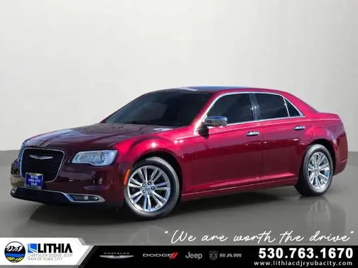 2017 Chrysler 300 300C RWD photo