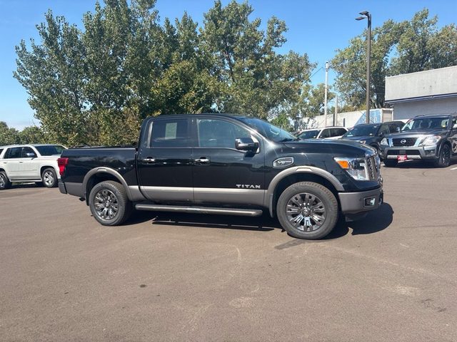 2017 Nissan Titan Platinum Reserve 4WD photo