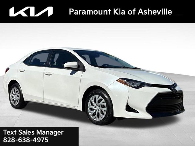 2017 Toyota Corolla LE FWD photo