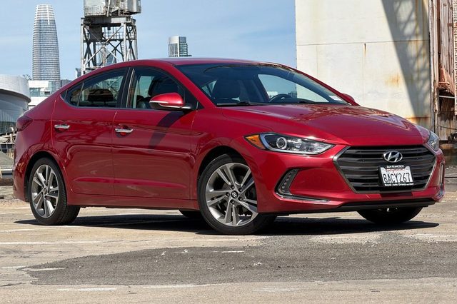2017 Hyundai Elantra Limited FWD photo
