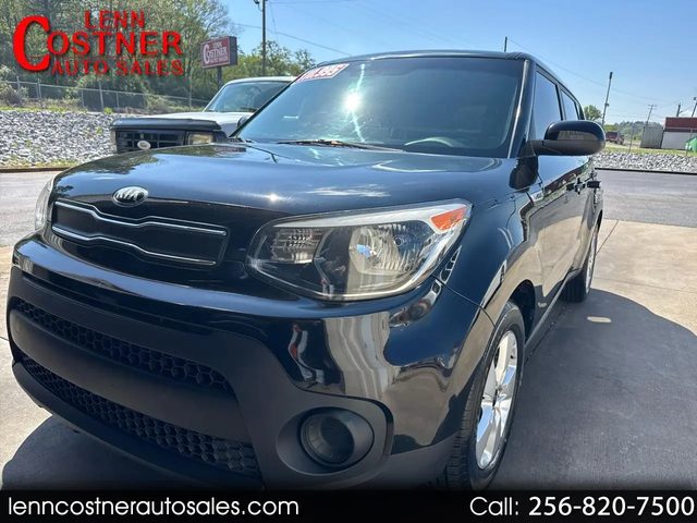 2017 Kia Soul Base FWD photo