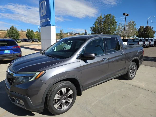 2017 Honda Ridgeline RTL-E AWD photo
