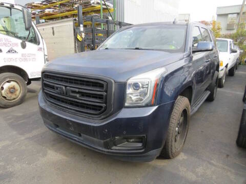 2017 GMC Yukon SLE 4WD photo