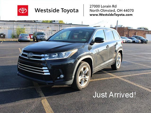2017 Toyota Highlander Limited AWD photo