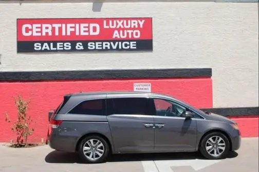 2017 Honda Odyssey Touring FWD photo