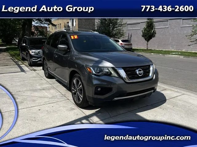 2017 Nissan Pathfinder Platinum 4WD photo