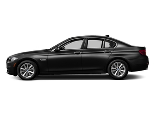 2016 BMW 5 Series 528i RWD photo