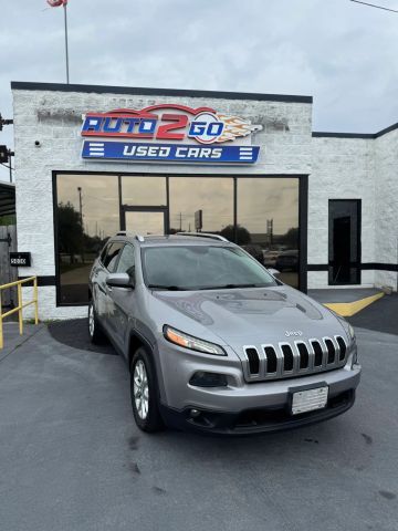 2016 Jeep Cherokee Latitude FWD photo