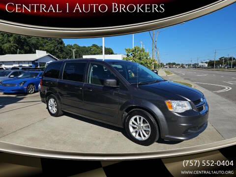 2016 Dodge Grand Caravan SXT FWD photo