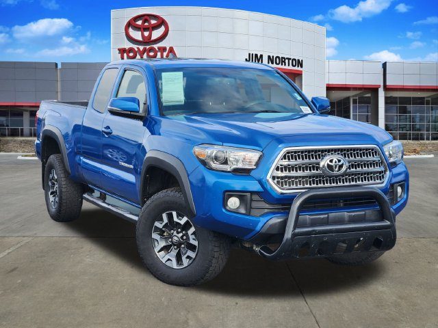 2017 Toyota Tacoma TRD Off Road 4WD photo