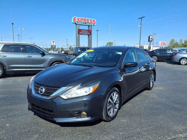 2017 Nissan Altima 2.5 SV FWD photo