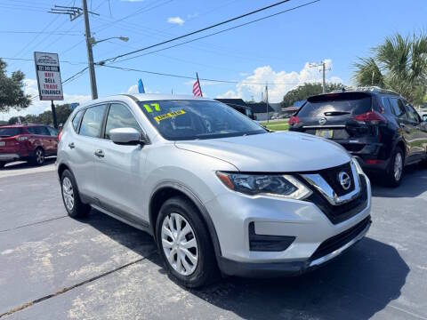 2017 Nissan Rogue S FWD photo