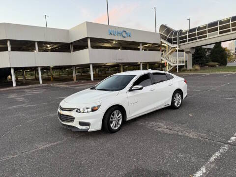 2016 Chevrolet Malibu LT FWD photo