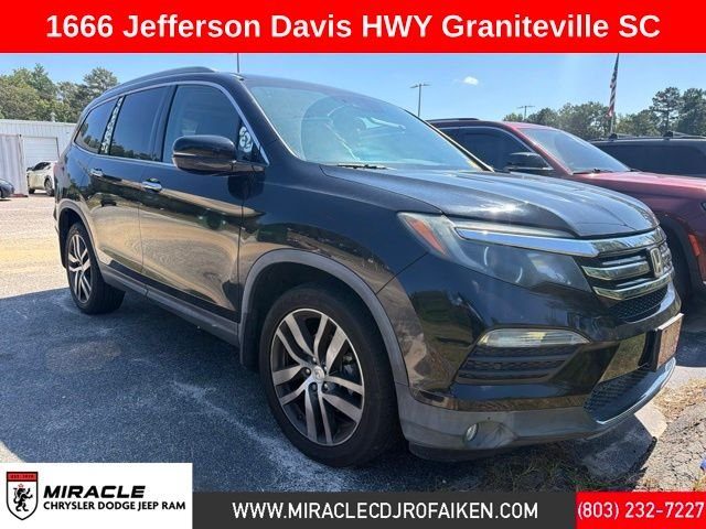 2017 Honda Pilot Elite AWD photo