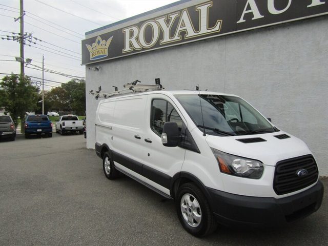 2017 Ford Transit Van RWD photo