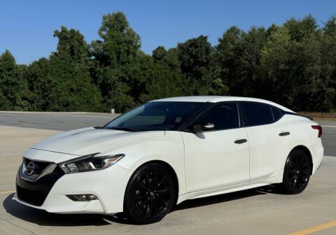 2017 Nissan Maxima SR FWD photo