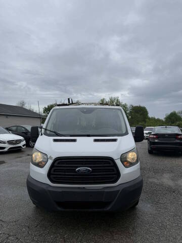 2017 Ford Transit Van  RWD photo