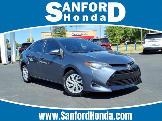 2017 Toyota Corolla LE FWD photo