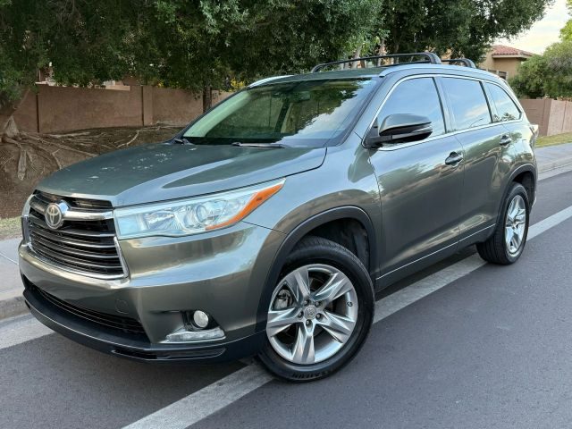 2015 Toyota Highlander Limited FWD photo