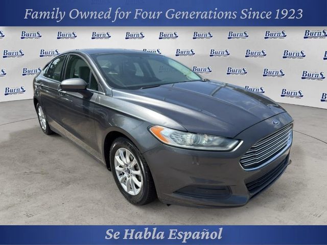 2015 Ford Fusion S FWD photo