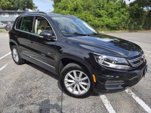 2017 Volkswagen Tiguan Wolfsburg Edition FWD photo