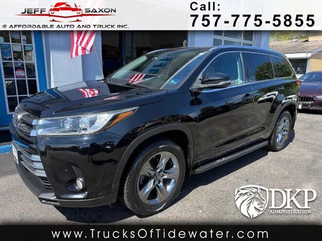 2017 Toyota Highlander Limited Platinum AWD photo