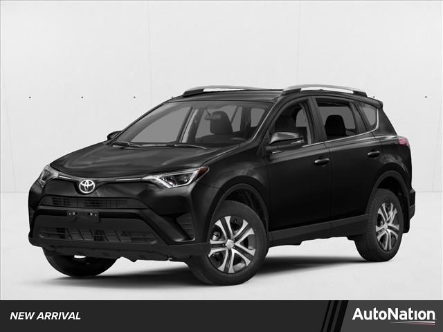 2017 Toyota RAV4 LE FWD photo