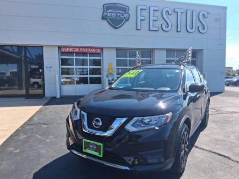 2017 Nissan Rogue S FWD photo