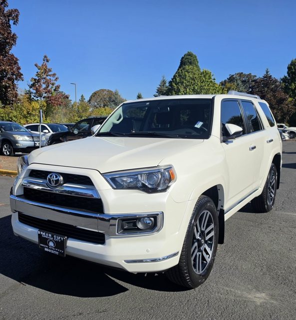 2017 Toyota 4Runner Limited 4WD photo