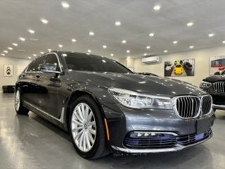 2017 BMW 7 Series 740e xDrive iPerformance AWD photo